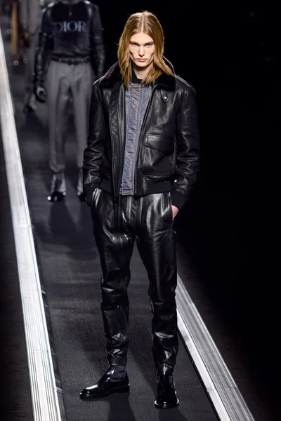 Look 6